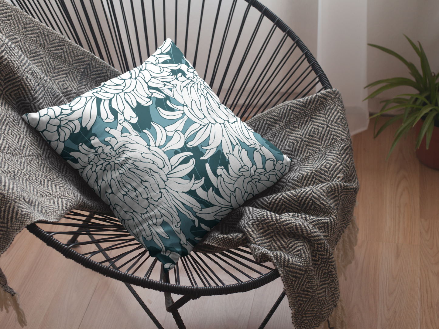 Chrysanthemum Floral Pillowcase — Navy & White Decorative Throw Pillow